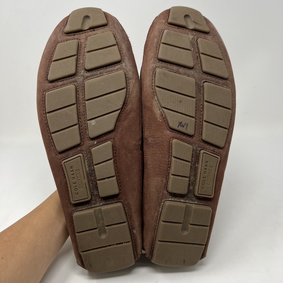 Cole Haan Wyatt Men\'s Size 10 Venetian Driving Loafer Brown Slip On Style C35786 main image 10